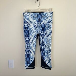 PINK Victoria's Secret Blue Tie-Dye Leggings